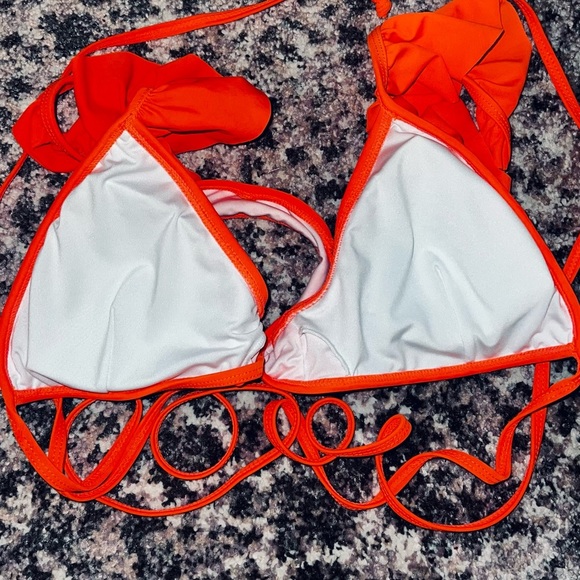 SUNCHASER || Ruffle Shoulder Bikini Top in Neon Orange - SZ Small - Picture 6 of 9